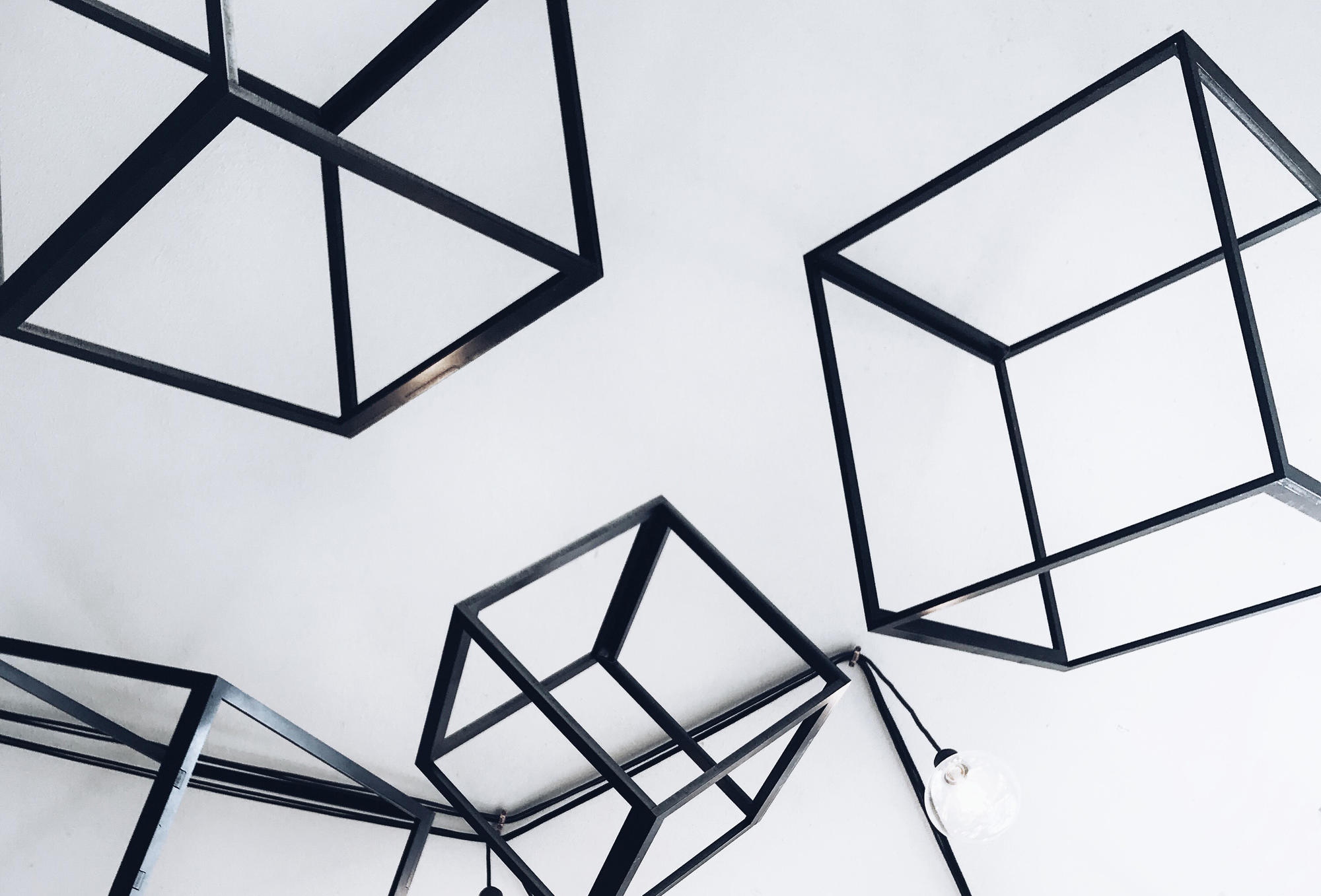 Kultur-Medien_abbildung-abstrakt-architektur-1005644_detail