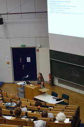 Vortrag von Prof. Dr. Katharina Kleinen-von Königslöw (Hamburg): Politische Satire in sozialen Netzwerken aus Sicht der Kommunikationswissenschaft