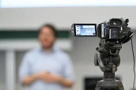 Lehrender online video