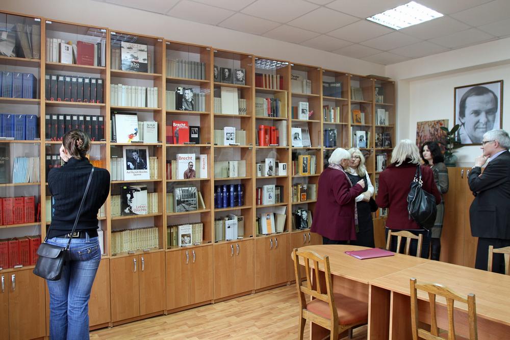 Die Eröffnung der Wolfgang-Jeske-Bibliothek des Brechtzentrums Zhytomyr.